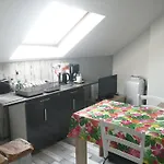 דירה Climatise Avec Parking Prive Gratuit *